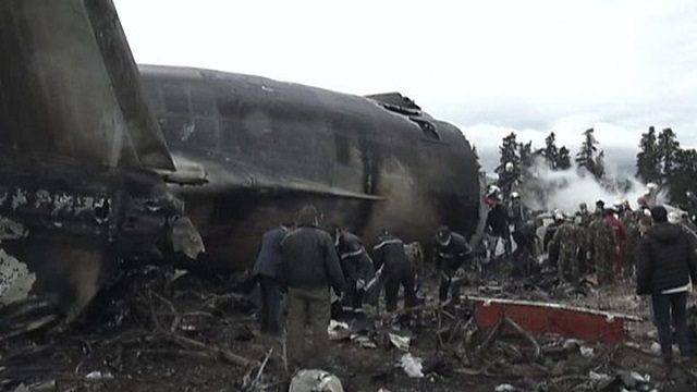 algeria+aircrash+dies+257+mbd-4