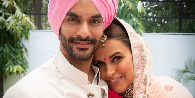 বিয়ে : অঙ্গদ বেদি ও নেহা ধুপিয়া