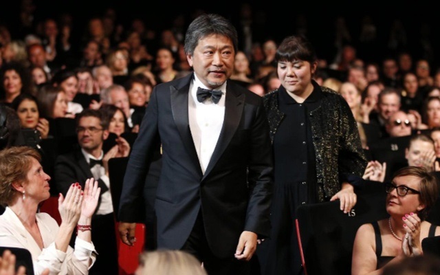shoplifters+hirokazu+win+cannes+mbd-2
