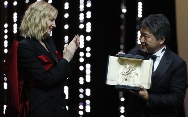 shoplifters+hirokazu+win+cannes+mbd-3