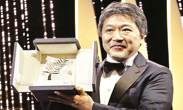 shoplifters+hirokazu+win+cannes+mbd-4
