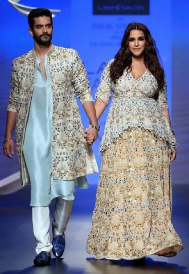 Neha+catwalk+mbd-2