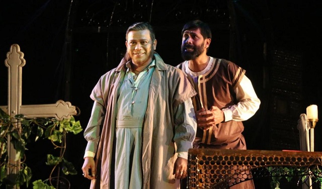 a+man+for+all+seasons+play+mbd-3