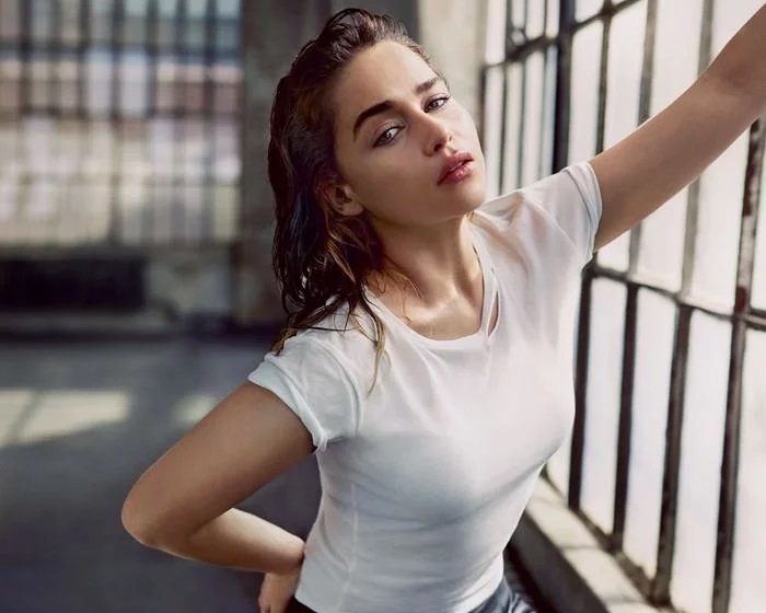 Emilia Clarke 10