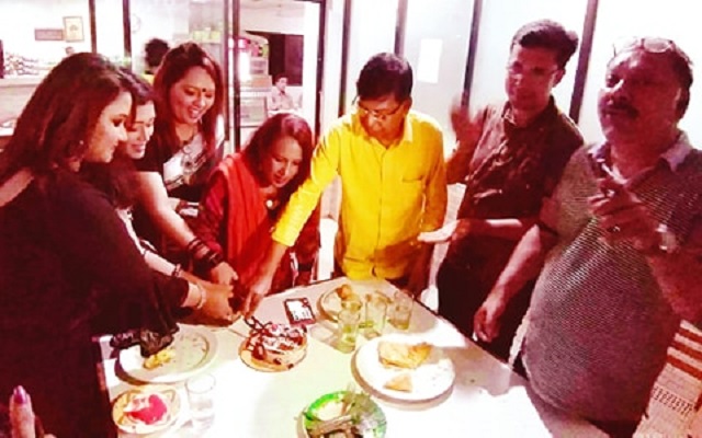 nina+samanta+singer+hbd+mbd-5