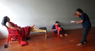 ‘রুধিররঙ্গিণী’ নাটকের মহড়া