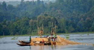 Kaptai+Lake+fishing+mbd-3