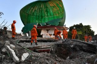 Indonesian+earthquake+death+reaches+555+mbd-3