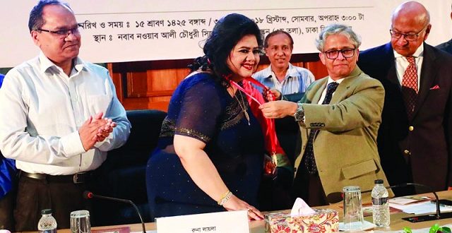 runa+laila+awerd+mbd-3