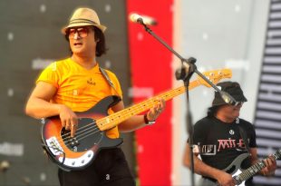 shafin-ahmed-miles-band-bass-guitarist-and-vocal-performs-during-the-bangladeshs-national-cricketers-get-a-warm-reception-by-the-bcb-to-celebrate-th-2RMWDD0